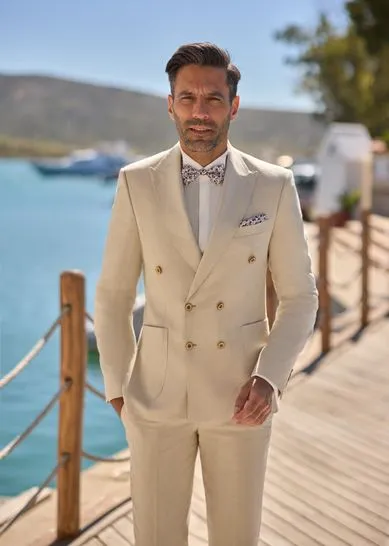 figari-beige costume de mariage